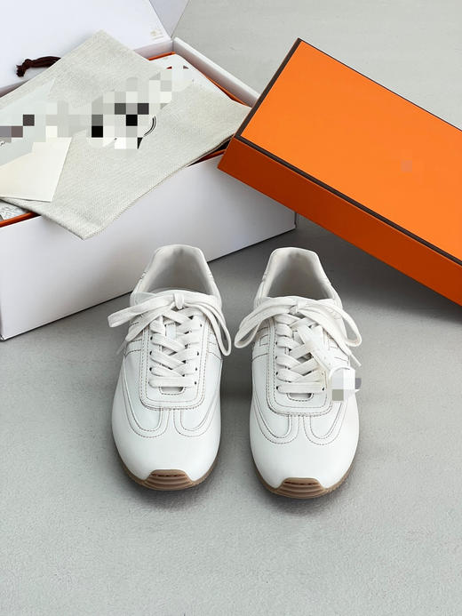 316-7 高端顾客来 大马新款全皮薄底德训鞋 内外全皮 柔韧如蒲草 巨舒适 商品图12