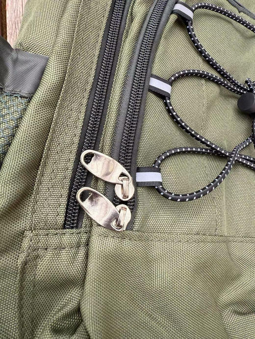 原单正品 Vinga的cooling backpack Parks 34L 双肩包，原价25欧 商品图11