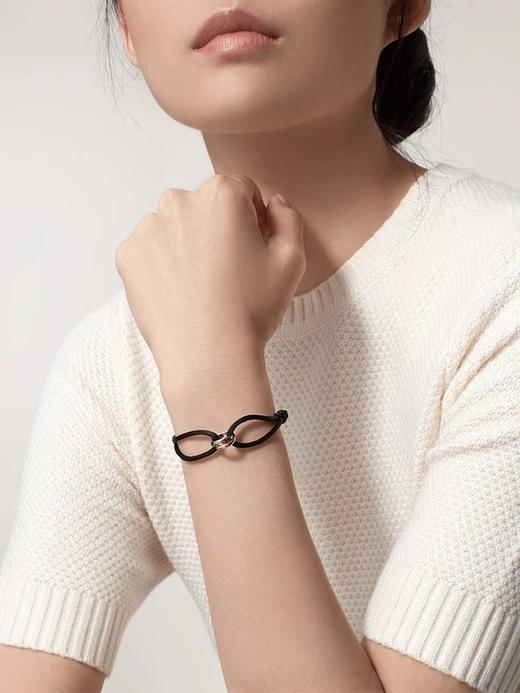 一店d  Cartier三环手链！！红绳加持+三色金buff  招好运、挡水逆、旺财运 新年转运小红生必备啊 官网买不到 二手市场也是真的贵 商品图1