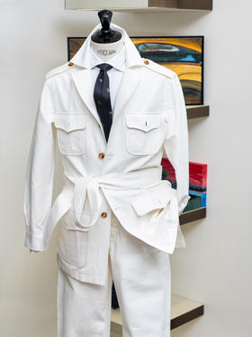 Avino 白色 Safari Jacket