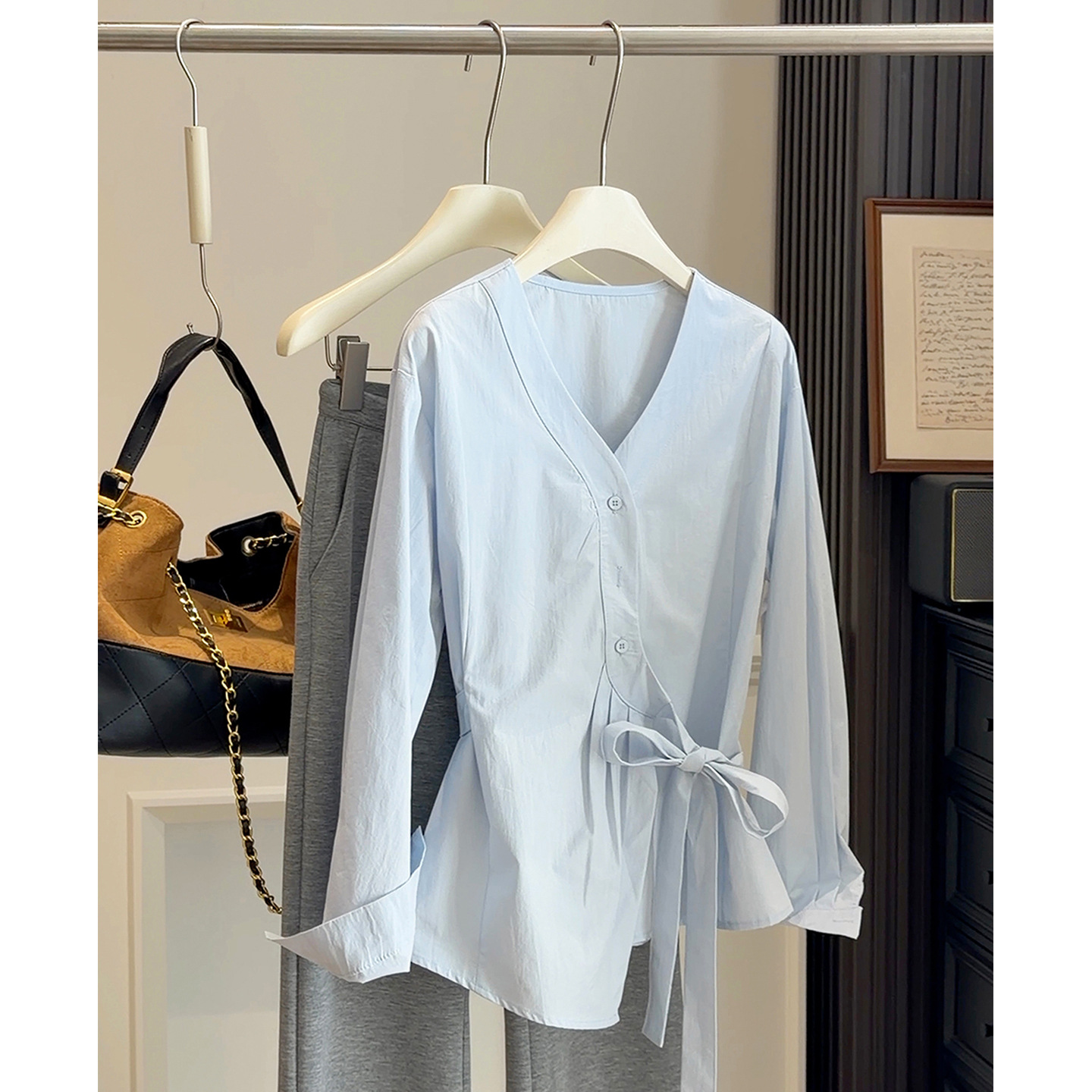 韩系气质V领绑带收腰长袖衬衫 女春季设计衬衫 感显瘦通勤开衫法式上衣