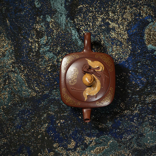 龙德堂陶艺 徐飞制《五福捧桃》原矿底槽清 220cc 库存请咨询客服 商品图2