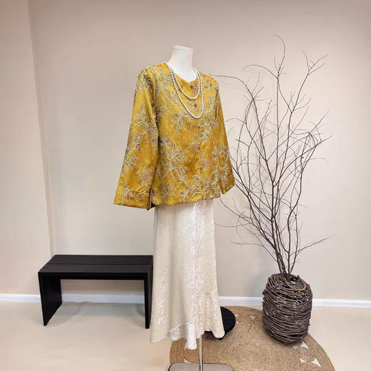 丁摩 新中式刺绣提花亮片外套春季新款圆领国风金色上衣女6ZF-3162 商品图3