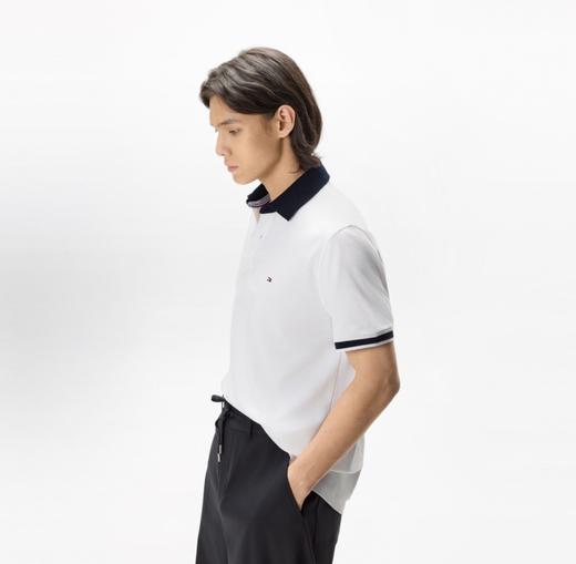 一店d  𝐓𝐨𝐦𝐦𝐲𝟐𝟔春夏系列樶 新款polo 刚刚走完大货我们同步拿到
这个牌子的东西好久没安排了 得体合身的剪裁重新诠释了高尔夫的松弛感和绅士优雅，轻熟男的衣品天花板一定是汤米 商品图5