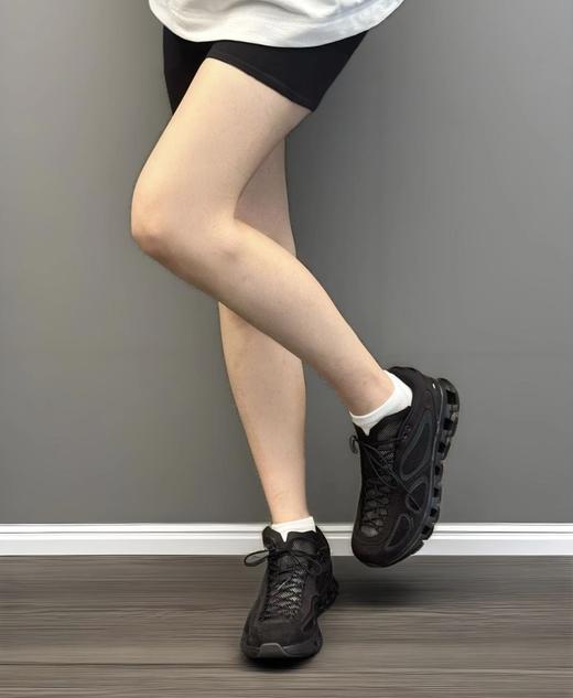 FKA Twigs x On Cloud X4春夏透气轻盈舒适耐磨低帮跑步鞋 特惠 Z-15872 商品图8