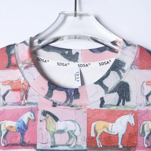 26T126SDSA男装2026新款高贵轻奢小众设计满印小马图案圆领短袖T恤百搭 商品图2