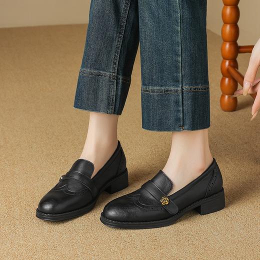 【ZHR则则】山茶花3.5cm增高乐福鞋2025秋季新款布洛克女单鞋JF306 商品图2