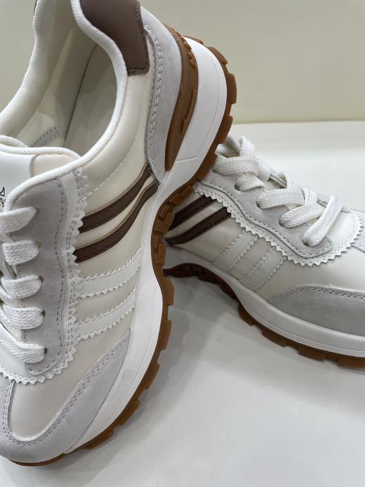 学院风真皮休闲运动鞋 商品图4