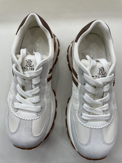 学院风真皮休闲运动鞋 商品图0