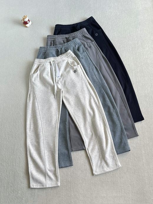 lulul春季弯刀阔腿纯色卫裤，主打舒适休闲与日常穿搭，春季通勤一条搞定 商品图0