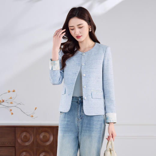 「自」全新升级【铂金会员183/天猫239/差价56】(21745)洛诗琳气质小香风外套女2026新款高级感新中式轻国风西服 商品图0