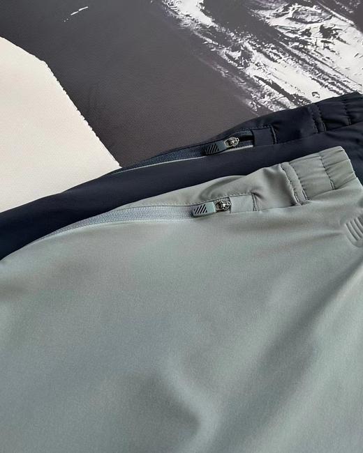 F031627夏季新款弹力轻薄透气冰丝运动健身男士梭织短裤夏裤 商品图11