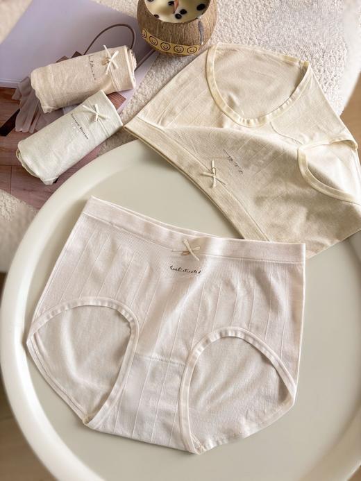 女士无缝内裤裸氨棉新面料蝴蝶结少女三角内裤舒适贴肤透气内裤8847 商品图1