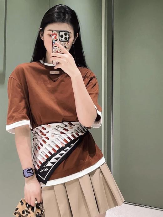 普拉达  25ss假两件三角标logo短袖T恤 男女同款（DY） 商品图3