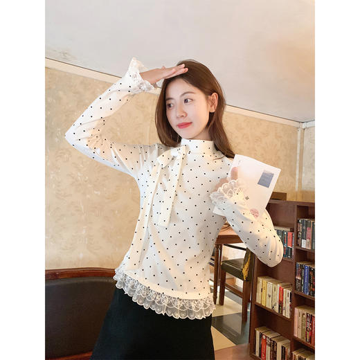 <曾小咸推荐>3.18现货秒杀 ！微信超特价！半高领波点蝴蝶结T恤 日常119.99 立减60 秒杀59.99！！毛衣开衫  秒杀89.99！！ 商品图2