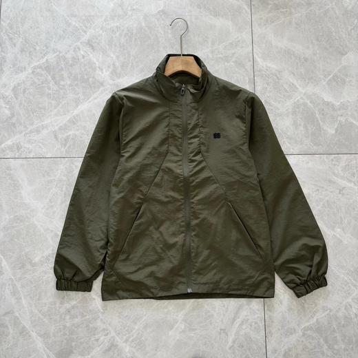 F031689机能户外防水大口袋连帽子冲锋衣外套男女款同款情侣款 商品图2