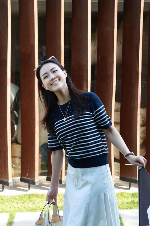 星轨|经典条纹细闪针织短袖 商品图1