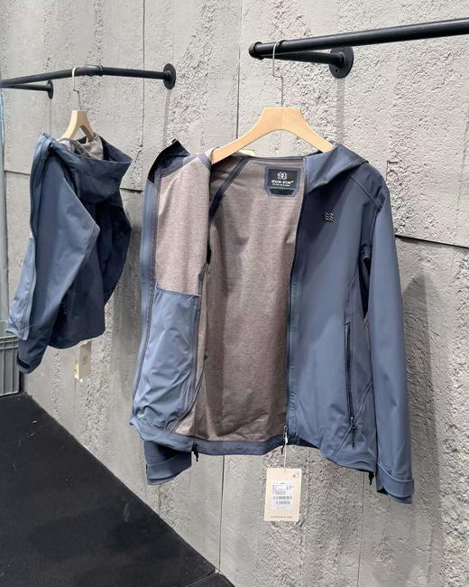 F031659下摆防风绳自动调节男女同款防泼水防风软壳衣春季新款夹克外套 商品图5