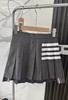 F0316118四季可穿新款前短后长不对称白杠灰色百褶短裙 商品缩略图0
