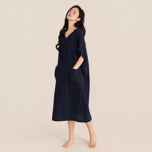 怡吾色女睡裙轻盈柔软透气绉布法式睡裙 商品图6