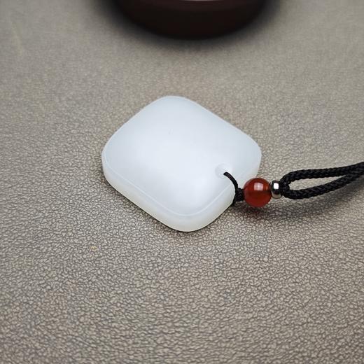 新疆和田玉且末料羊脂玉规整小方牌 312-17 商品图4
