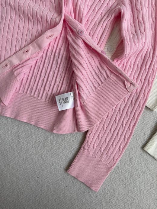 点此购买 哈吉斯女士经典麻花开衫 XJ 342408 商品图12