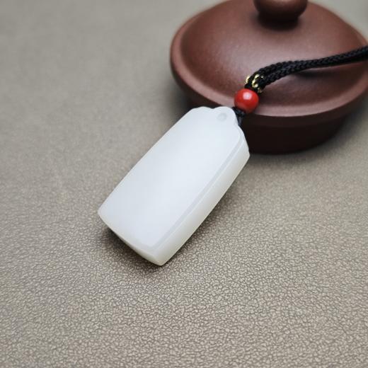 新疆和田玉且末料羊脂玉厚实雅致小平安牌 312-19 商品图1
