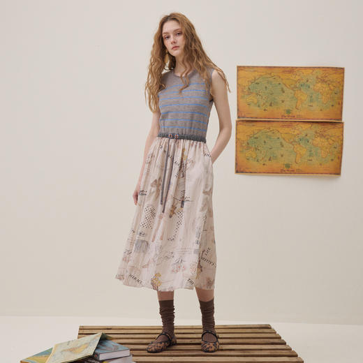 谜底艺术印花连衣裙无袖2026夏新品条纹拼接腰部抽绳女262ML0616 商品图1