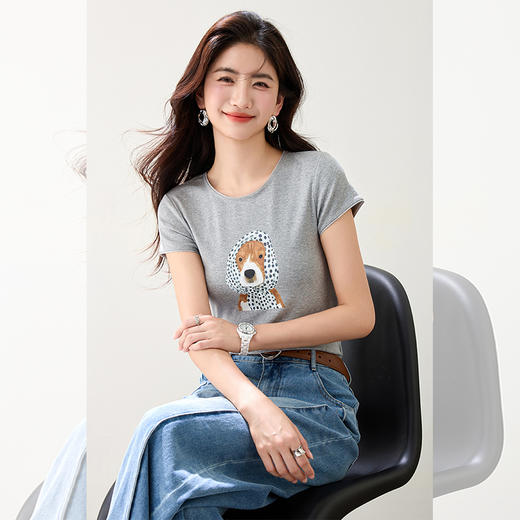 西遇圆领宽松灰色短袖T恤女2026年夏季新款撞色小狗印花休闲上衣SS060228 商品图3