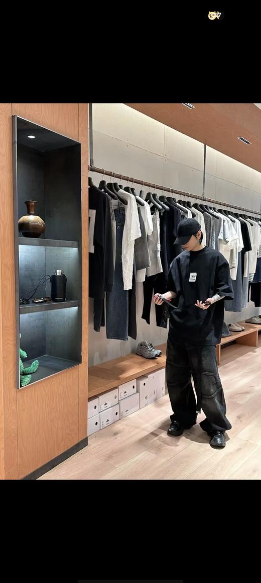 巴黎世家25ss520字母logo短袖T恤 黑色 男女同款（DY） 商品图4