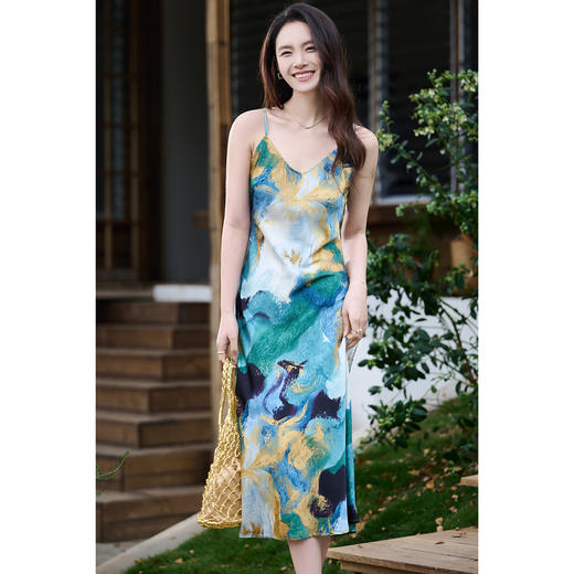 艺术油画吊带裙 米思阳2026春夏新款法式优雅气质缎面连衣裙蓝绿金撞色印花长裙1071 商品图2