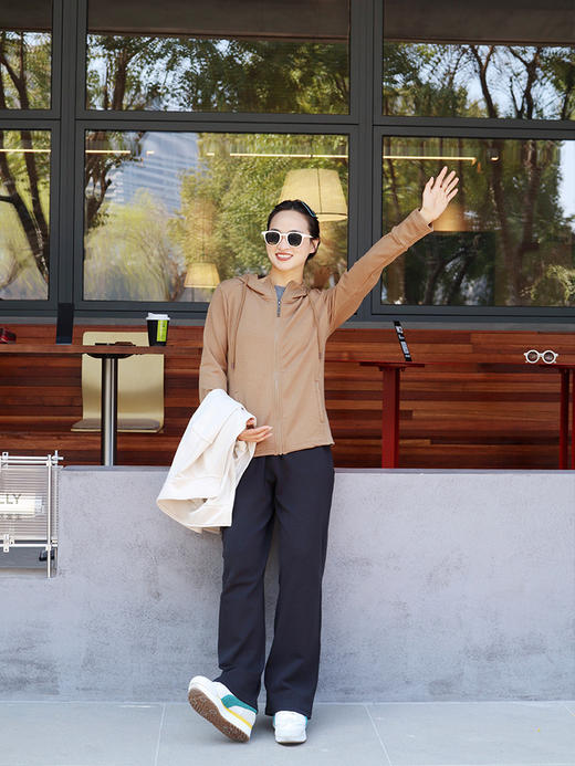 【休闲运动系列】【阔腿卫裤】72小时内发货 宽松舒适 运动不束缚  衣柜里的百搭款~ 商品图0