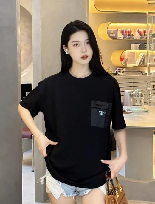 普拉达 尼龙口袋徽标短袖T恤 黑色 男女同款（DY） 商品图1