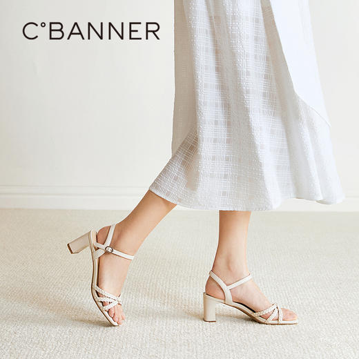 【上新】千百度羊皮编织粗高跟时装凉鞋女2026夏季新款露趾凉鞋A26360808 商品图2