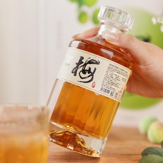 【蓬莱葡萄+苏格兰5年威士忌+普宁大青梅】蒙纳斯德Mana Sderot威士忌梅酒 17%vol 送手提礼盒（约68颗大青梅酿成一瓶威士忌梅酒 1919全球酒水连锁专柜款 果香浓郁更好喝） 商品图1