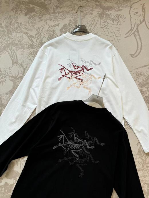 F031614春秋新款男女同款发泡三色彩标浮雕印花长袖T恤 商品图5