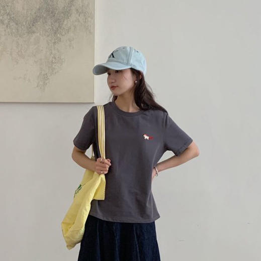 【送防尘袋+衣架】觅槿MDINN 正肩小马刺绣T恤 休闲宽松 舒适百搭 4色可选 商品图4