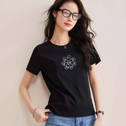 「自j」全新升级【铂金会员119/天猫159/差价40】(12208)洛诗琳丝光棉短袖T恤女2926重工花朵钉珠刺绣纯色正肩上衣 商品图2