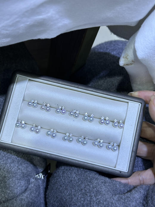 5mm正圆王妃耳钉 商品图1