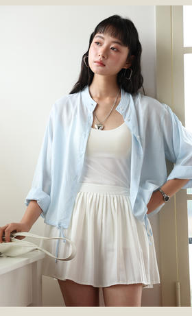 【多妈团购 天丝亚麻·老钱风衬衫】天然纤维亚麻，配合兰精天丝和棉，不闷不热，超透气~宽松微落肩 轻松拿捏松弛感--连横