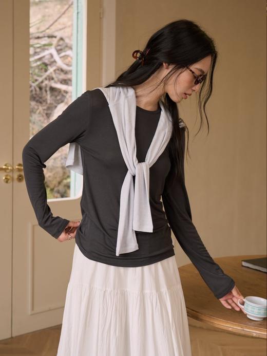 【多妈团购  蚕丝羊毛圆领长袖9977】蚕丝羊毛材质，又软又舒服，就像自己的第二层皮肤，细腻柔软|清爽透气|自然垂坠，上身慵懒休闲，气质加分-连横 商品图10