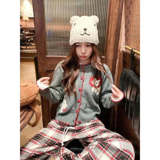 <曾小咸推荐>3.18现货秒杀 ！微信超特价！韩系小猫刺绣毛衣 日常199.99 立减110 秒杀89.99！！ 商品图3