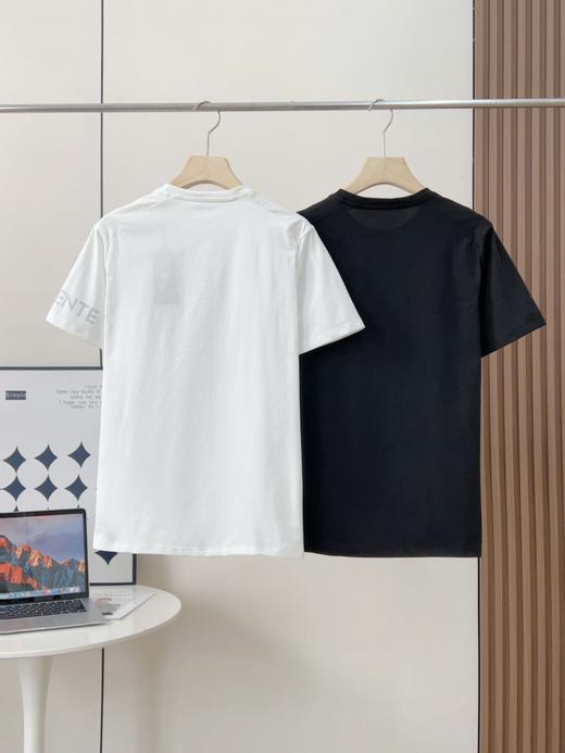 点此购买 DESCENTE迪桑特综训运动健身男士凉感短袖T恤 QK342371 商品图1