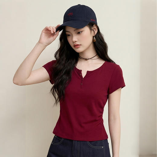 西遇纯欲风通勤百搭薄V领2026春季新款修身显瘦打底舒适短袖T恤V0760129 商品图2