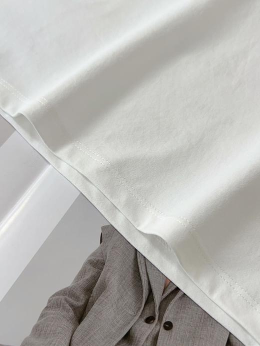 点此购买 DESCENTE迪桑特综训运动健身男士凉感短袖T恤 QK342371 商品图11