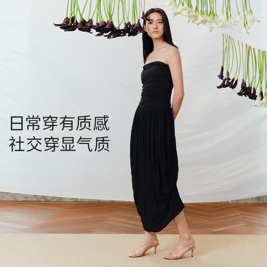 7or9露趾一字带交叉凉鞋高跟鞋黑丝绒/霞多丽 商品图7