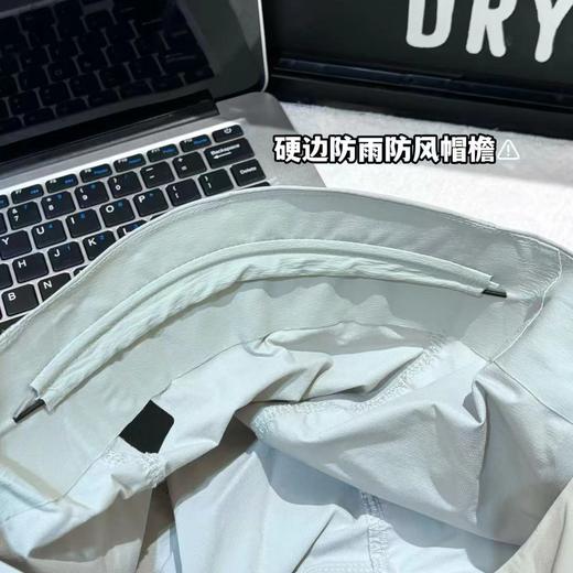 F0316107纯色连帽软壳轻薄户外防风防晒夹克外套 商品图13