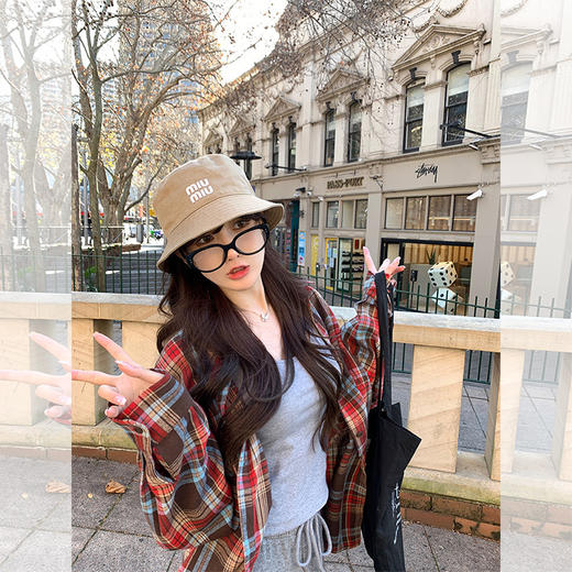 西遇学院风复古中长款格子衬衫女2026年春季新款宽松休闲防晒外套SS060223 商品图4