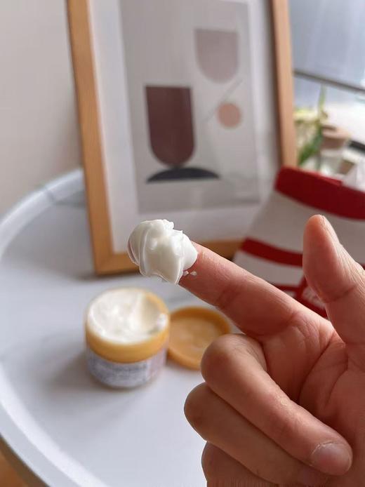 老米优品🎈3盒特价！胖东来同款，泰国原装进口《瓯咖妮马油舒缓保湿霜 》多种天然活性成分 多重保湿，莹润透亮  滋润皮肤 一盒=面霜+润肤霜+护手霜+护足霜 商品图10