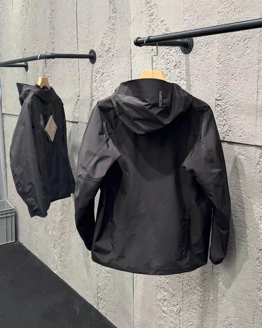 F031617春季新款日常白搭保暖防风情侣款运动软壳夹冲锋衣 商品图6